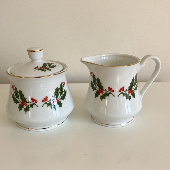 Kashima Porcelain Sugar& Creamer Set - Picture 2 of 6